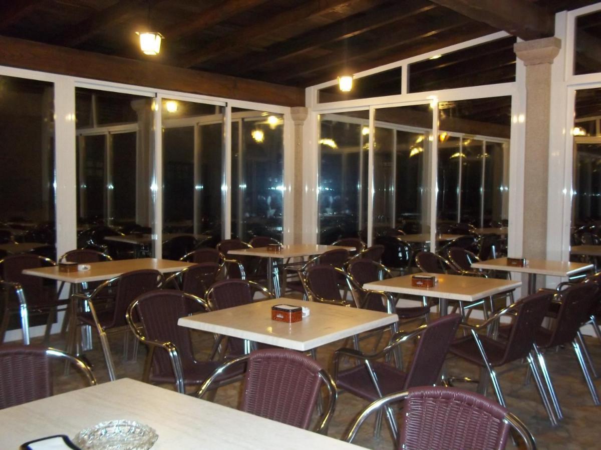 Hotel Suiza Arzua Bagian luar foto