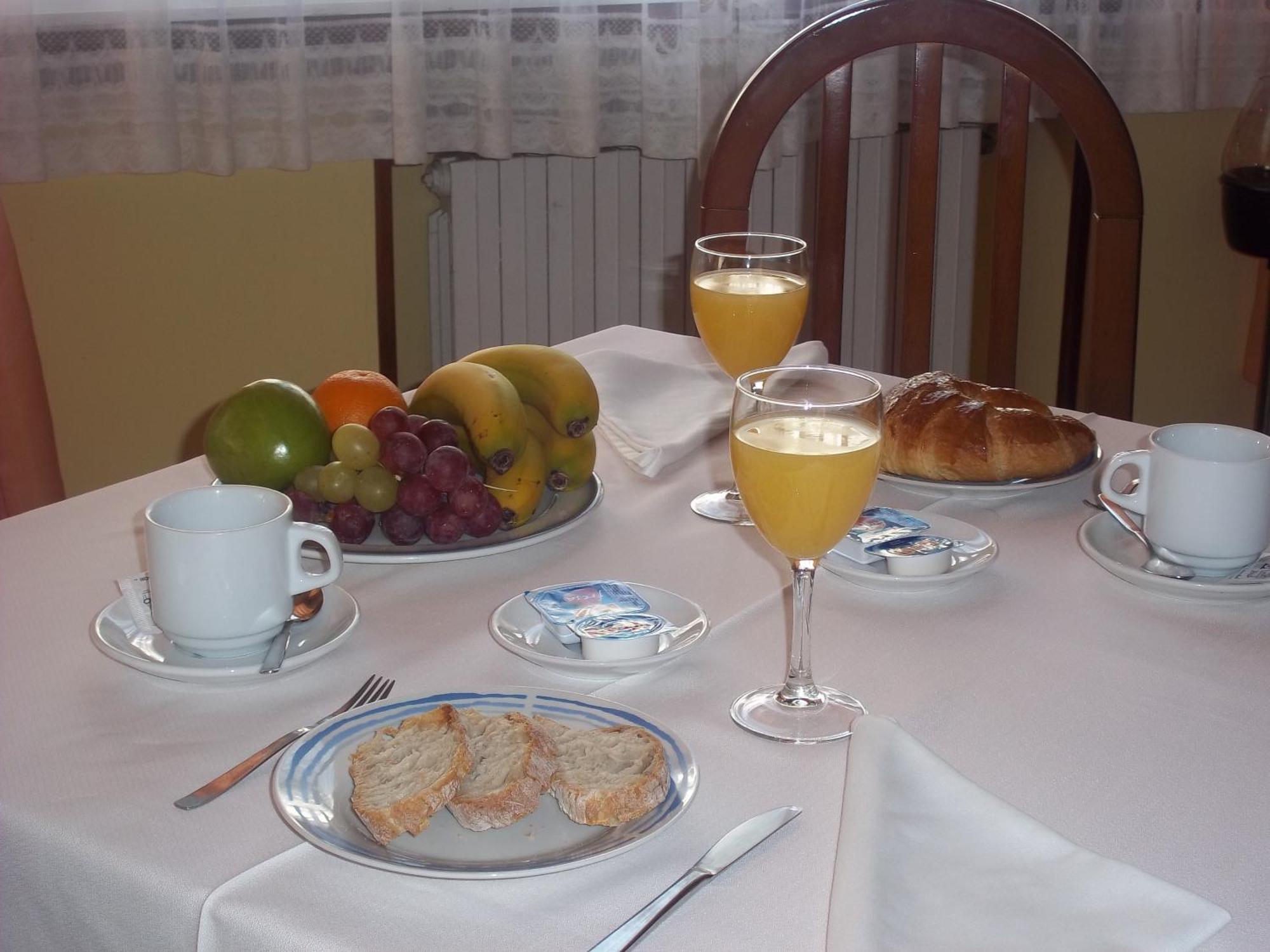 Hotel Suiza Arzua Bagian luar foto